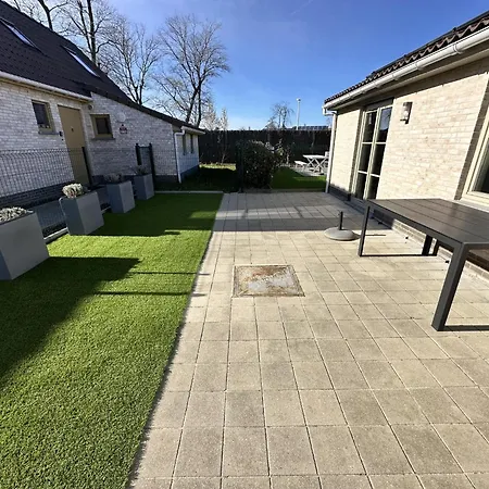 Semesterbostad Westhinder I H93